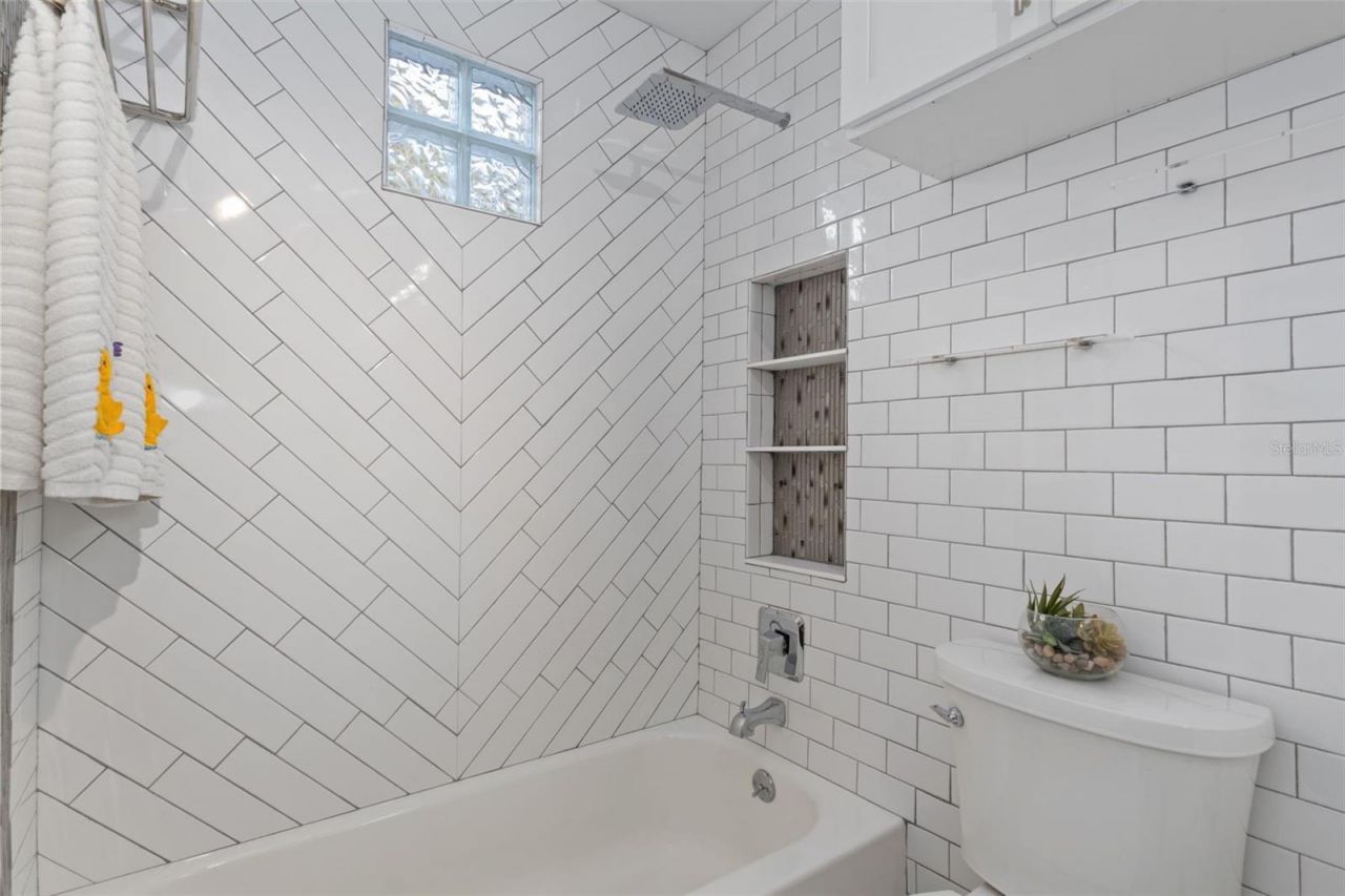 193 Gladys Avenue, Inglis, FL 34449 Photo