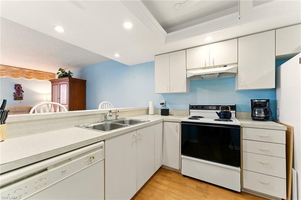 3460 N Key Dr, Unit 409, North Fort Myers, FL 33903 Photo