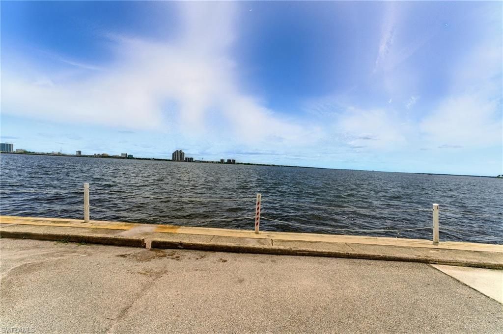 3460 N Key Dr, Unit 409, North Fort Myers, FL 33903 Photo