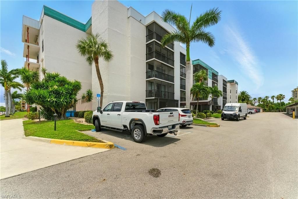 3460 N Key Dr, Unit 409, North Fort Myers, FL 33903 Photo