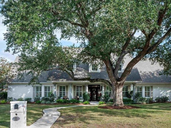 4117 Maid Stone Dr Drive, Lake Charles, LA 70605