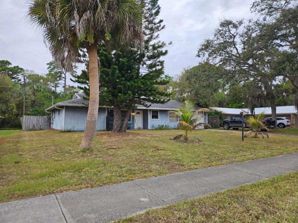 6007 Fort Pierce Boulevard, Fort Pierce, FL 34951