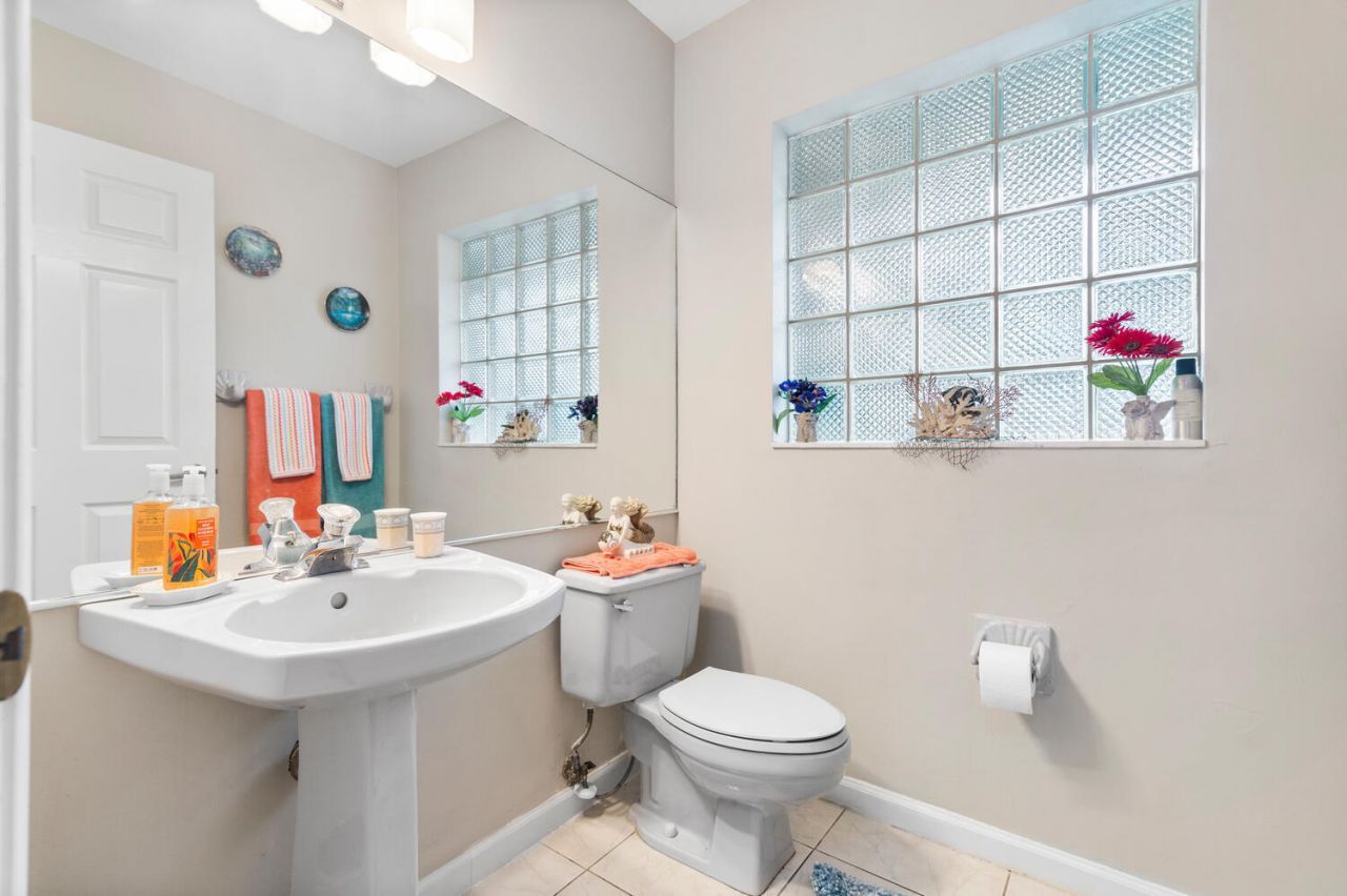 8862 Estate Drive, West Palm Beach, FL 33411 Photo