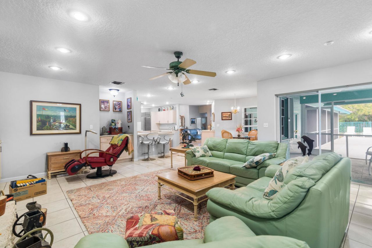 8862 Estate Drive, West Palm Beach, FL 33411 Photo