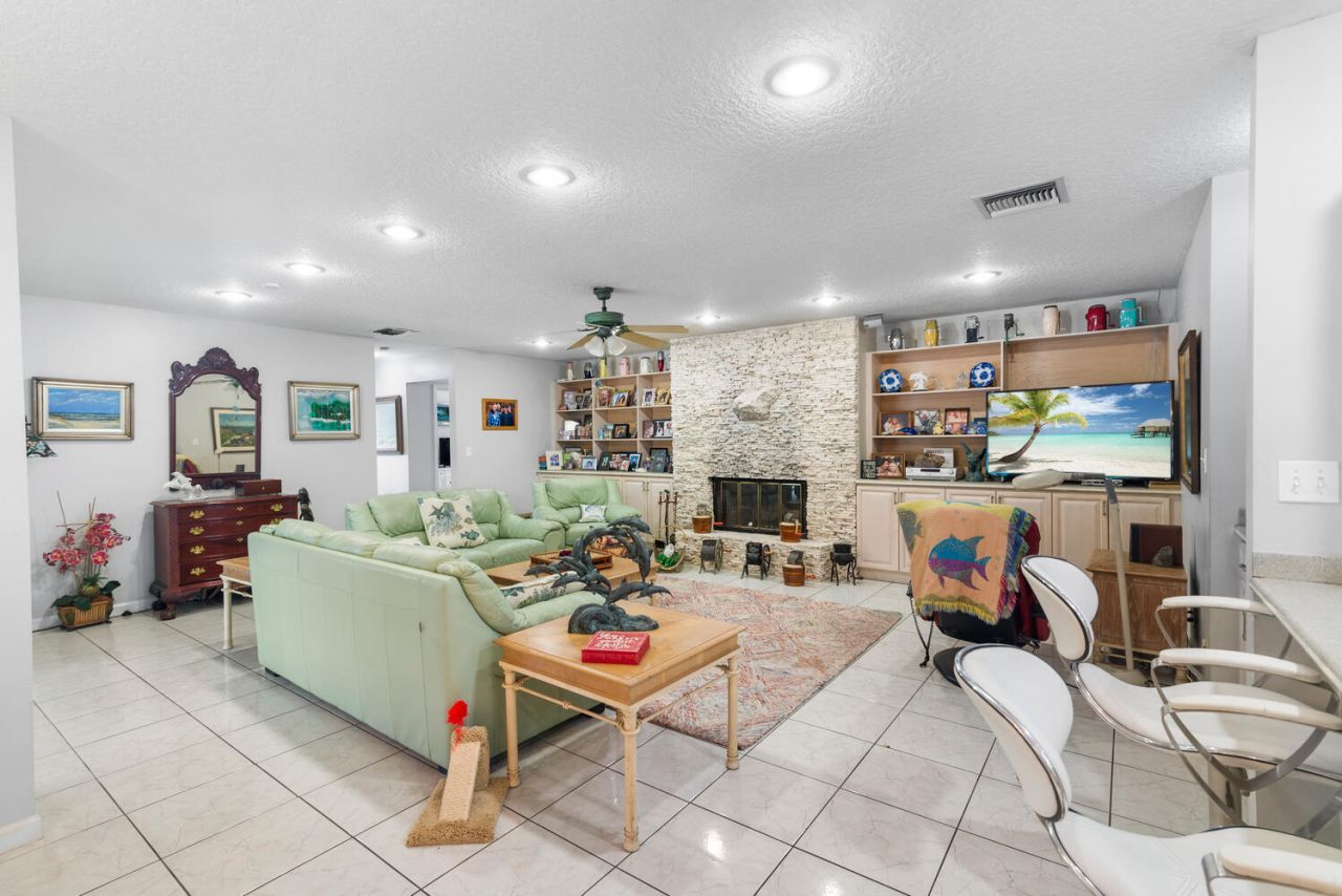 8862 Estate Drive, West Palm Beach, FL 33411 Photo