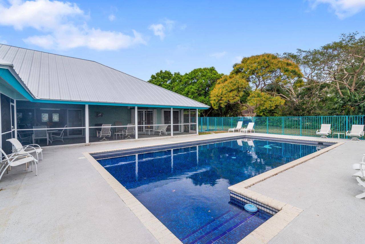 8862 Estate Drive, West Palm Beach, FL 33411 Photo