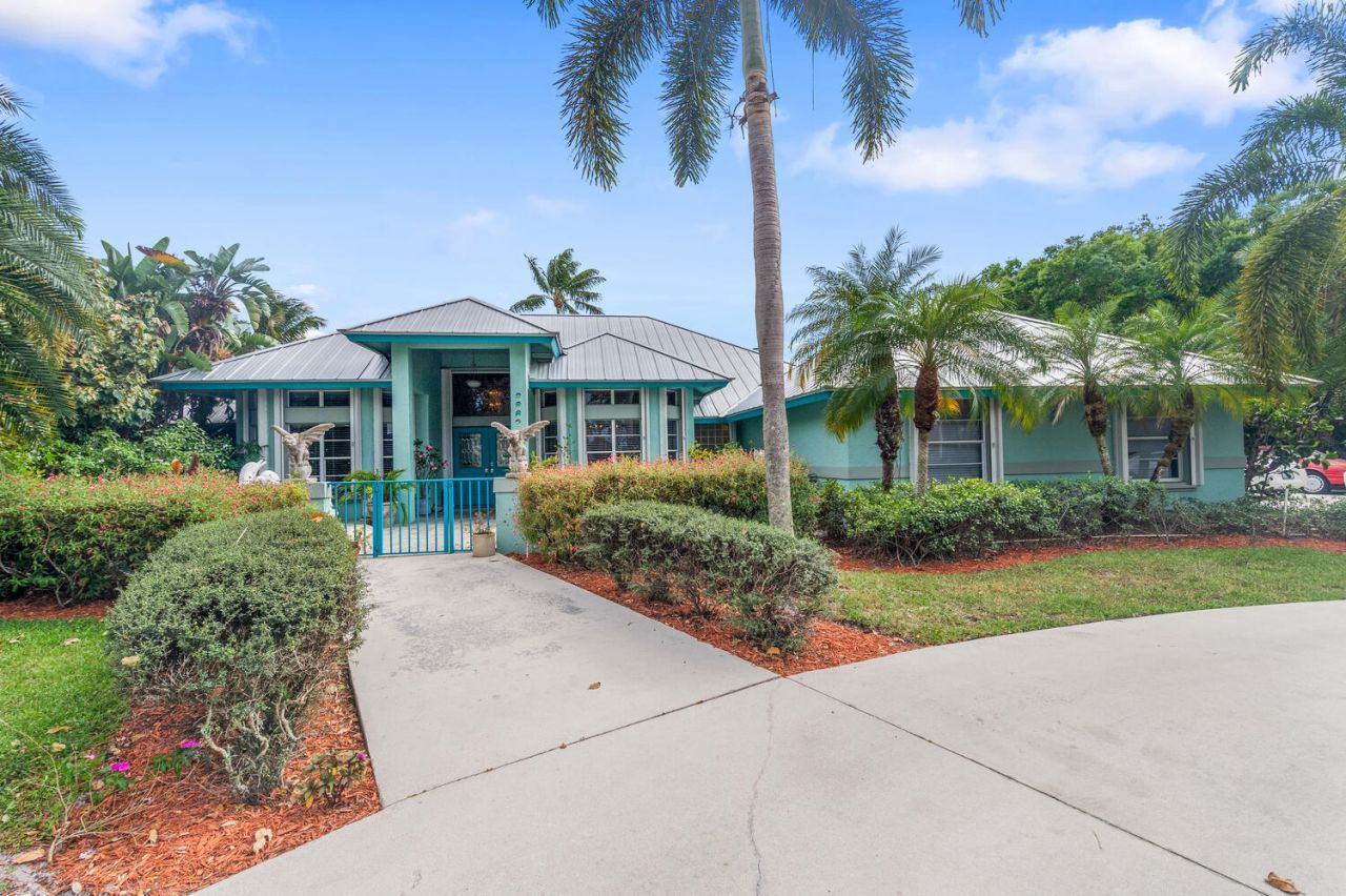 8862 Estate Drive, West Palm Beach, FL 33411 Photo