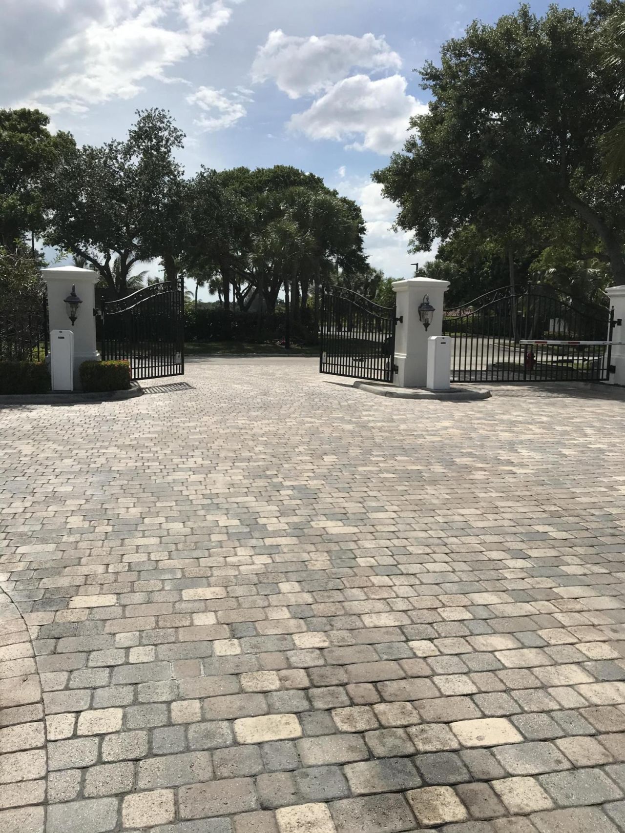 8862 Estate Drive, West Palm Beach, FL 33411 Photo