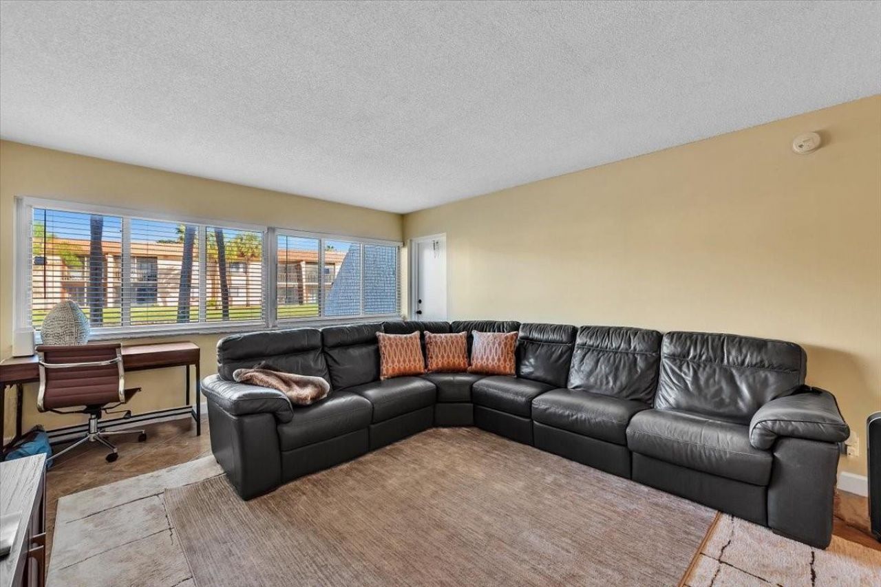 140 Lakeview Drive, Unit 105, Weston, FL 33326 Photo