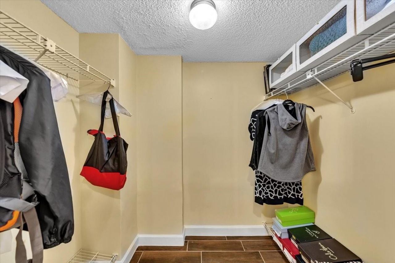 140 Lakeview Drive, Unit 105, Weston, FL 33326 Photo