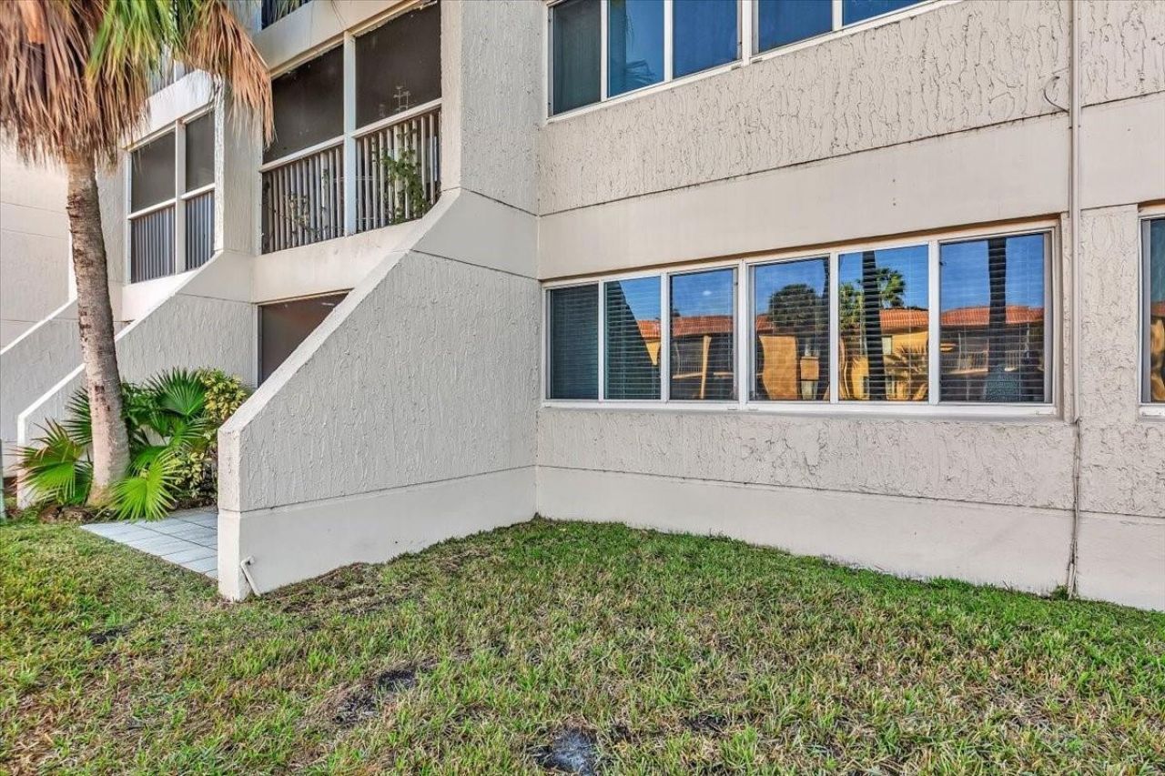 140 Lakeview Drive, Unit 105, Weston, FL 33326 Photo