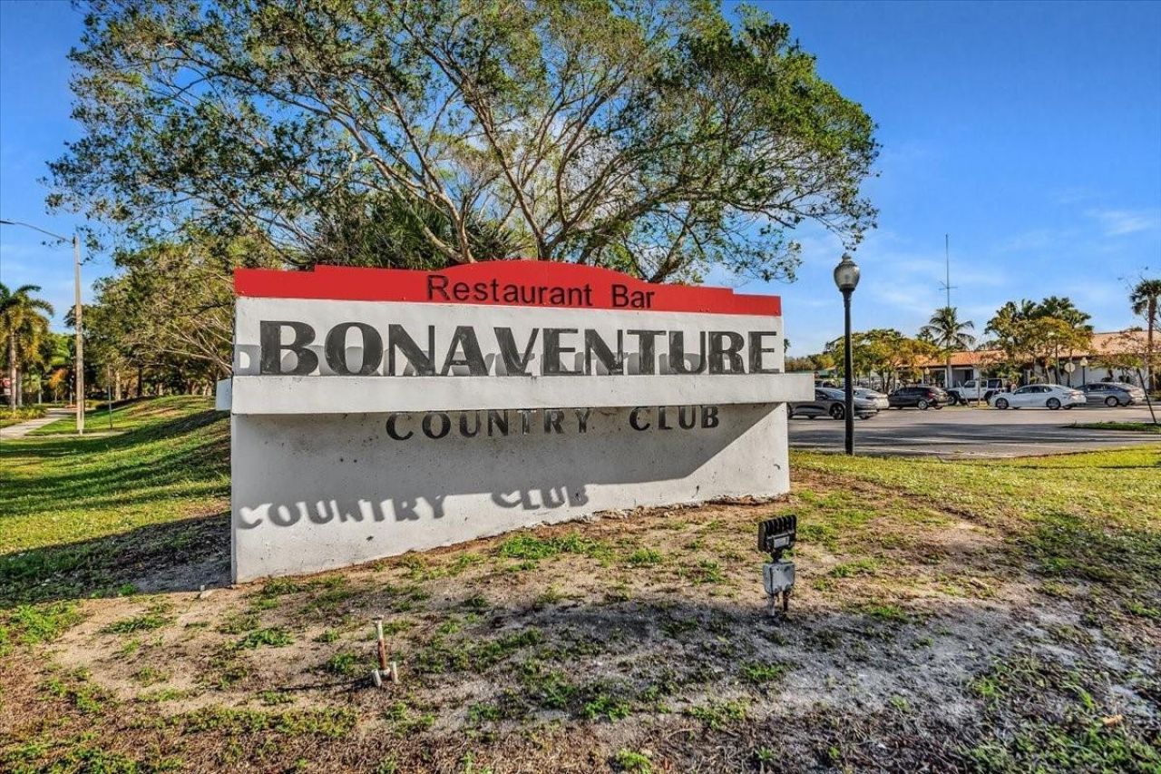 140 Lakeview Drive, Unit 105, Weston, FL 33326 Photo