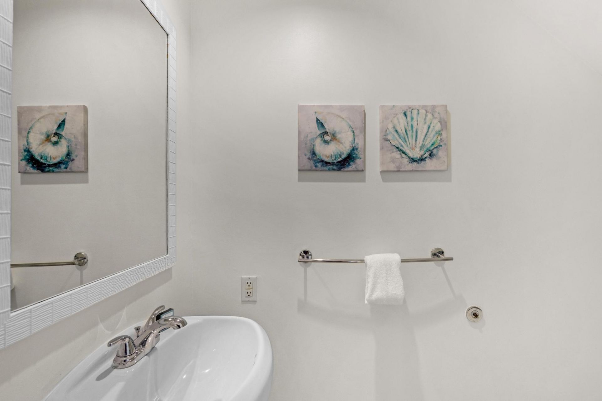 5071 Sunset Village Drive, Duck Key, FL 33050 Photo