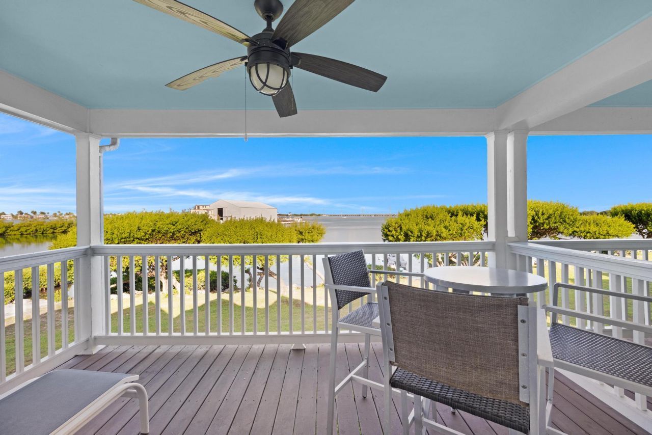 5071 Sunset Village Drive, Duck Key, FL 33050 Photo