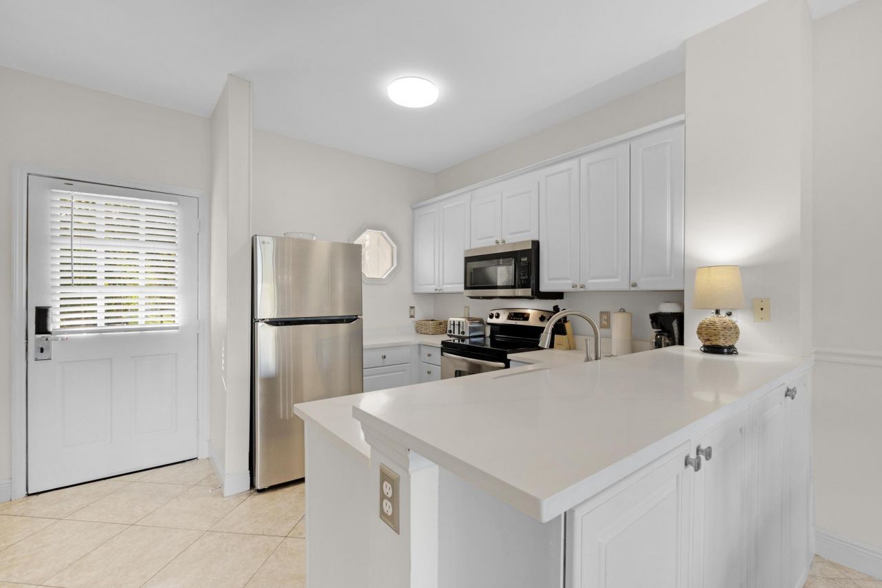 5071 Sunset Village Drive, Duck, FL 33050 Photo