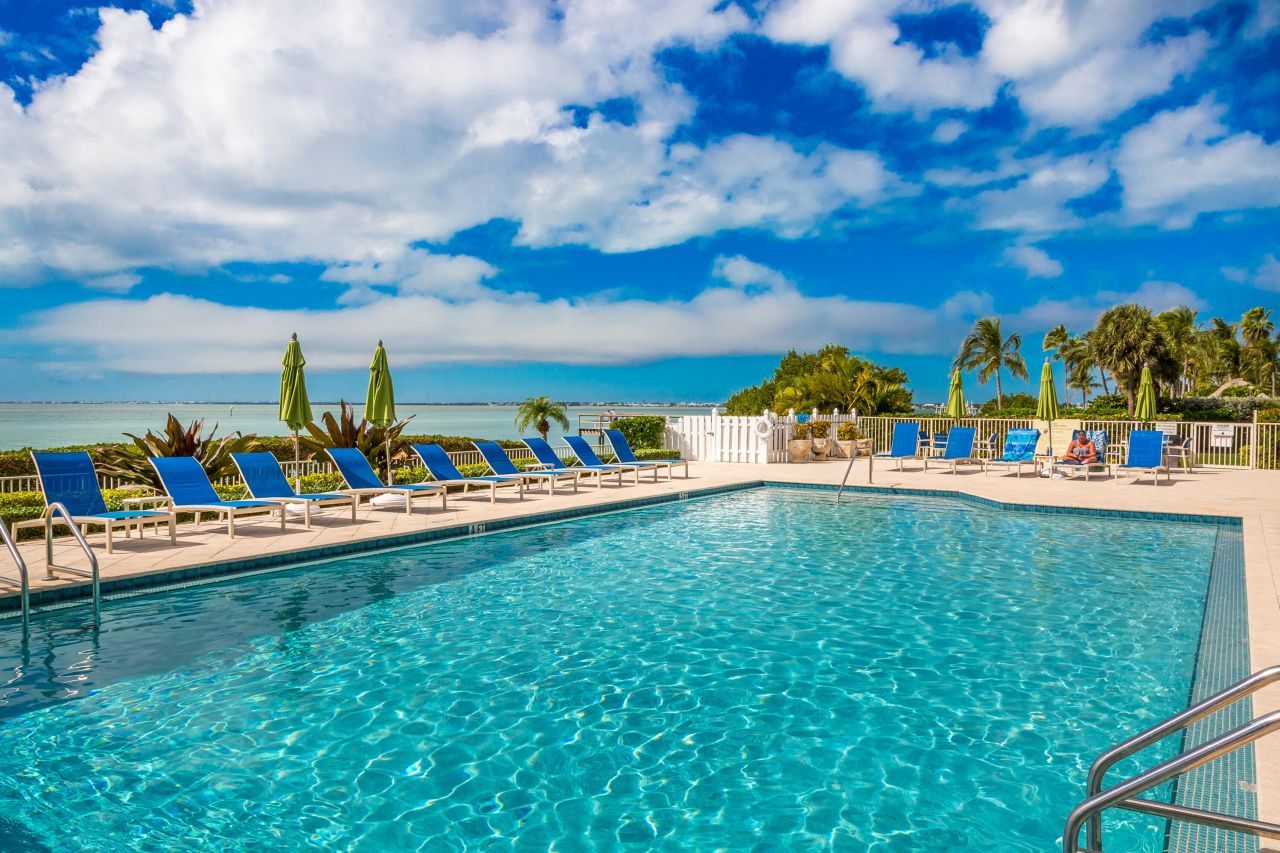 1133 W Ocean Drive, Unit 16, Key Colony, FL 33051 Photo