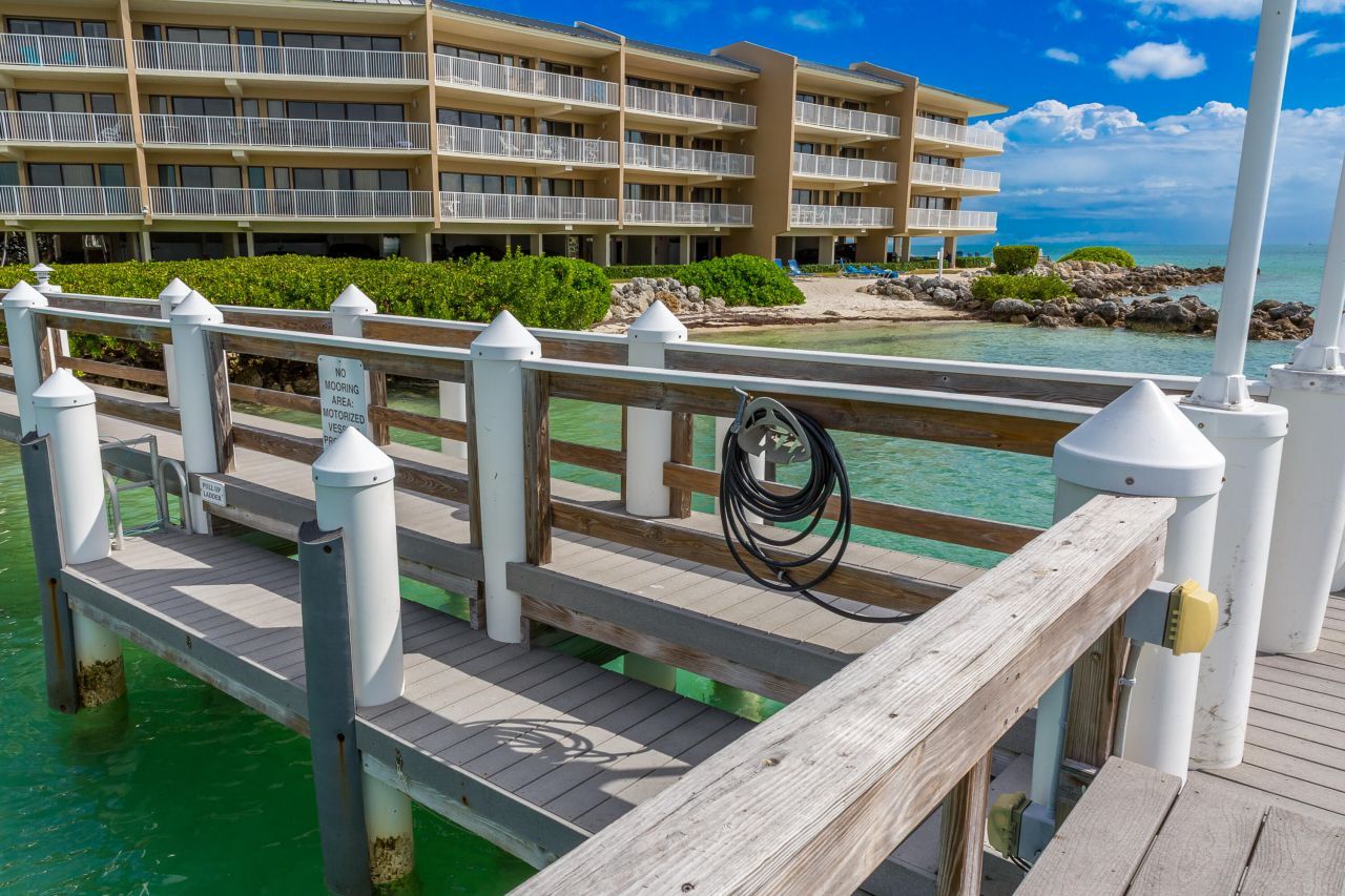 1133 W Ocean Drive, Unit 16, Key Colony, FL 33051 Photo