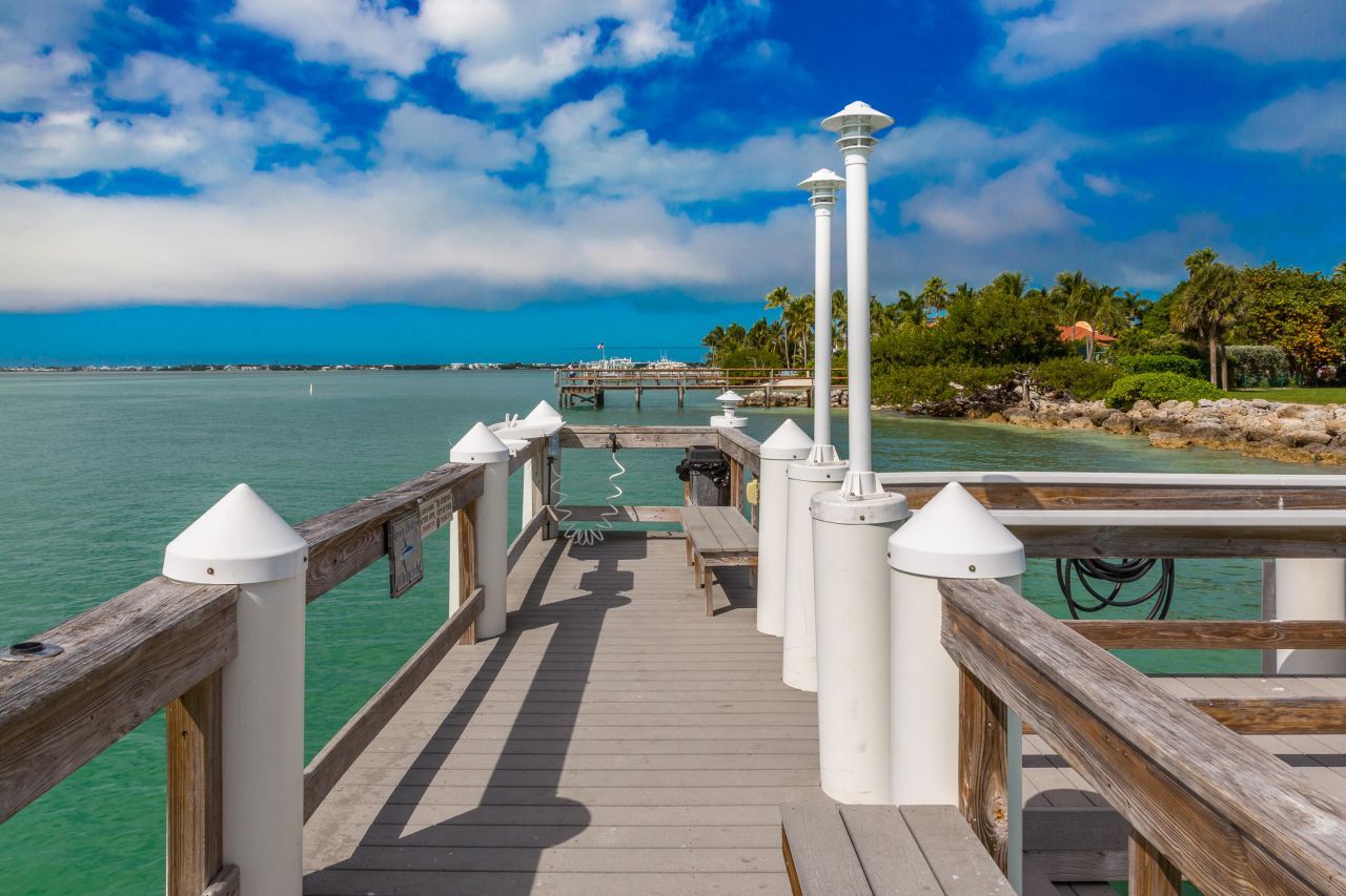 1133 W Ocean Drive, Unit 16, Key Colony, FL 33051 Photo