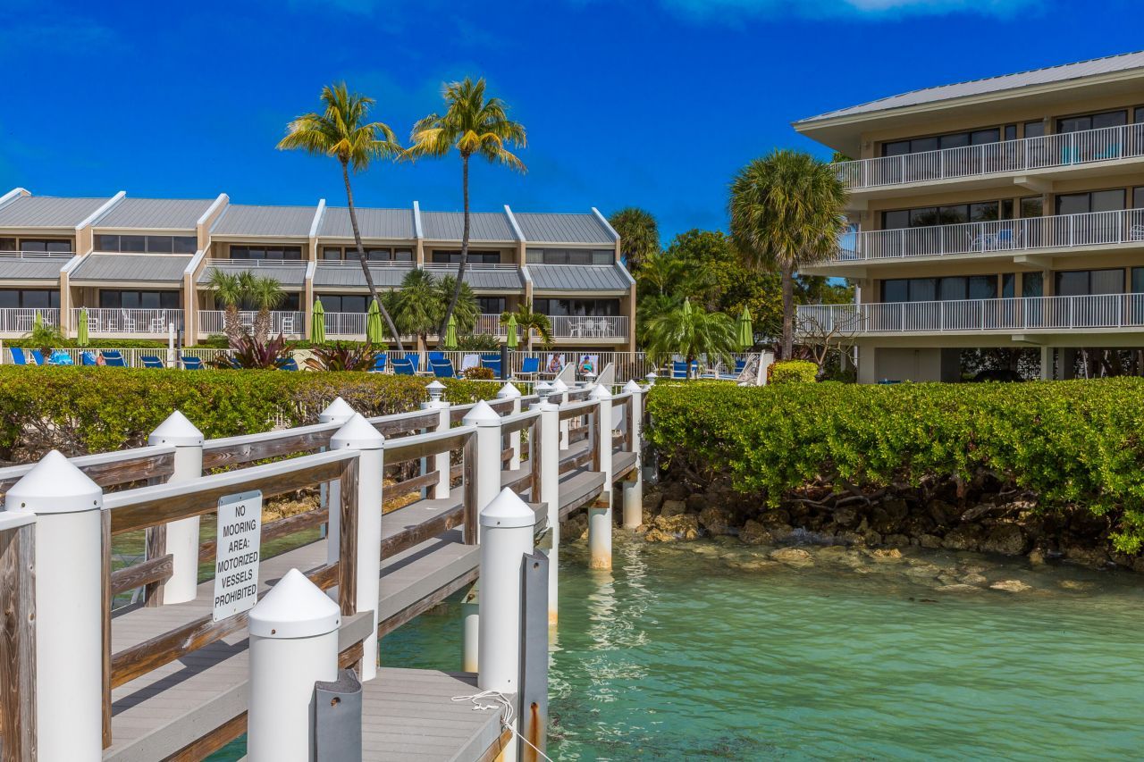 1133 W Ocean Drive, Unit 16, Key Colony, FL 33051 Photo