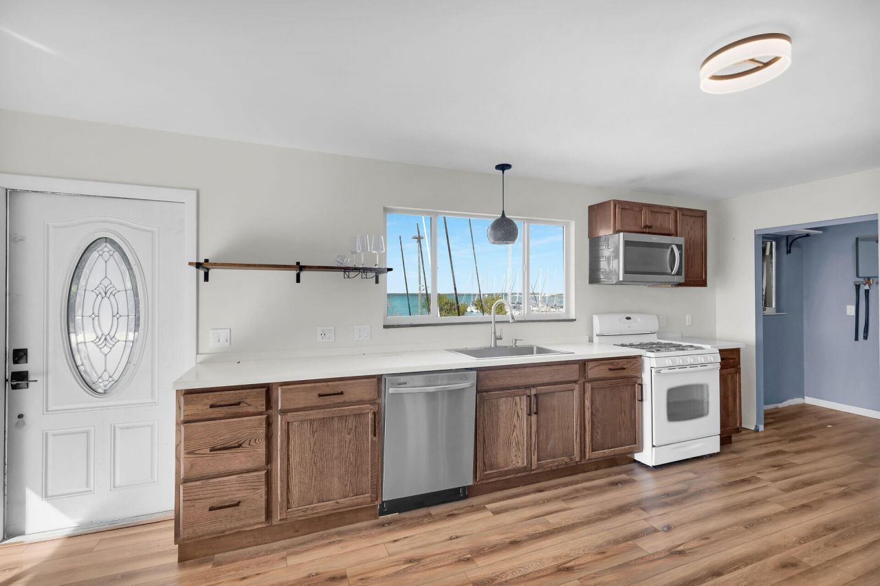 100 Point Pleasant Drive, Key Largo, FL 33037 Photo