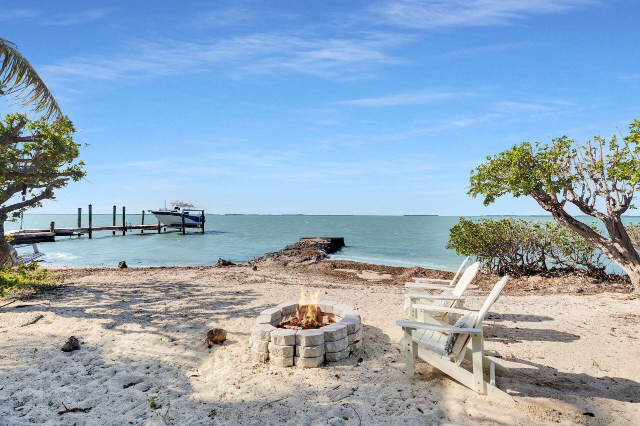 100 Point Pleasant Drive, Key Largo, FL 33037 Photo