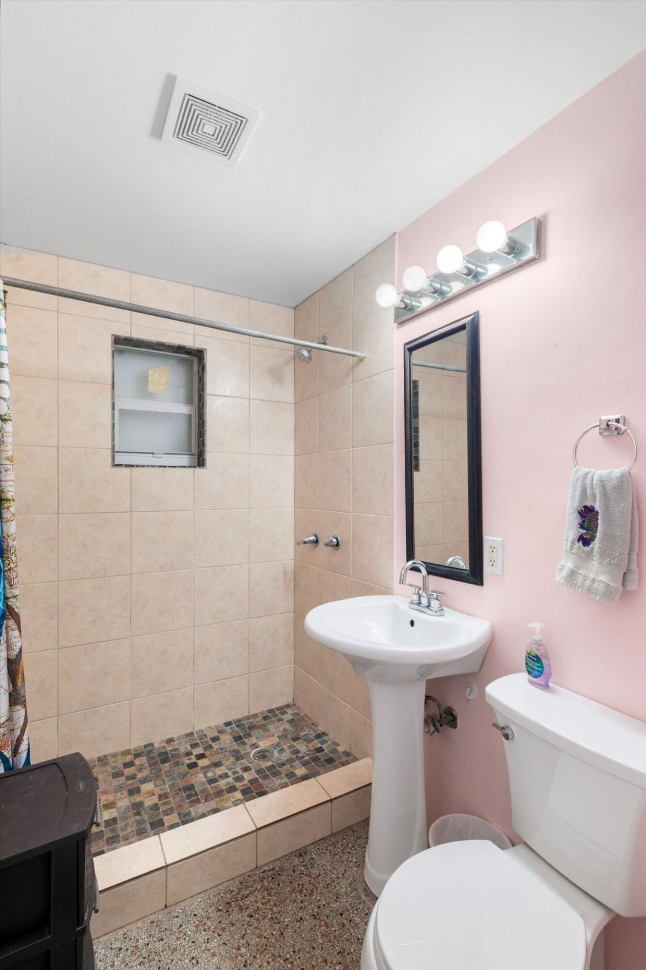 2012 Roosevelt Drive, Key West, FL 33040 Photo