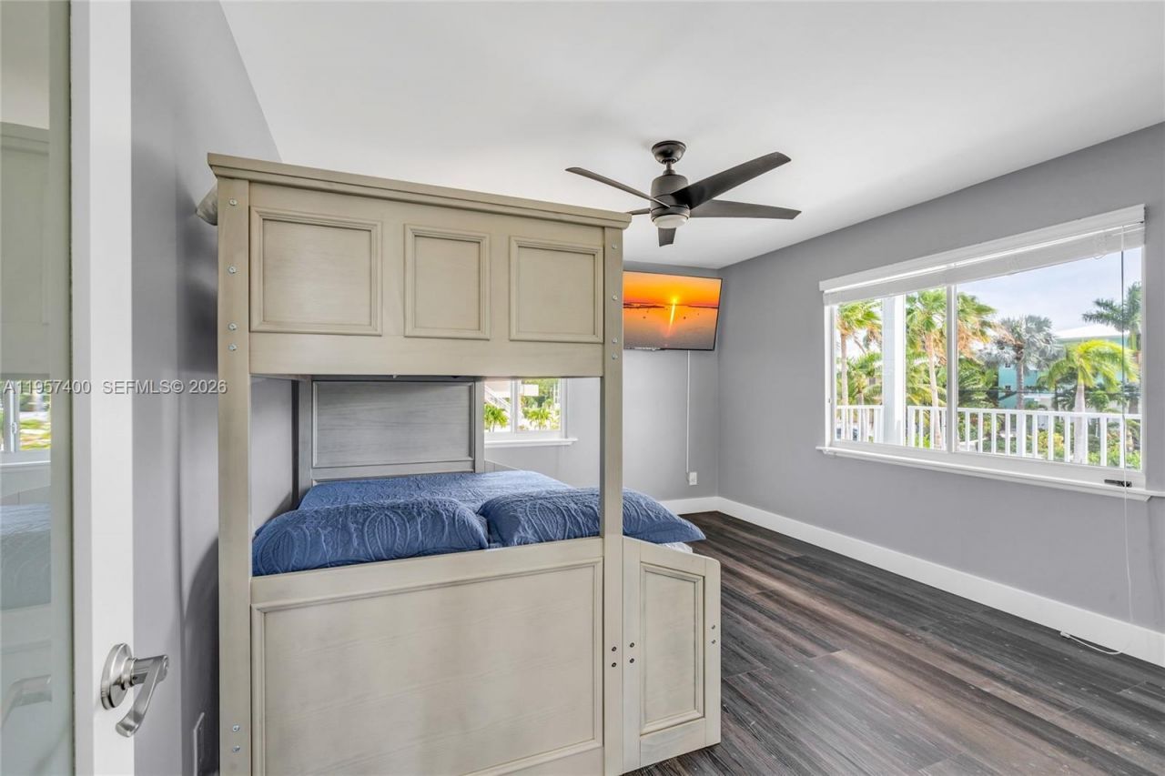 90 N Bounty Ln , Unit 90, Key Largo, FL 33037 Photo