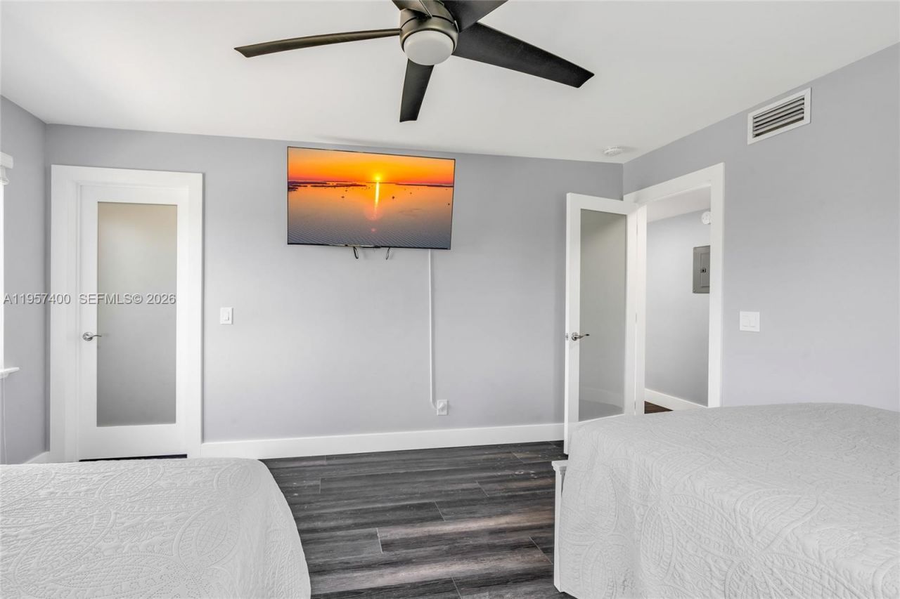 90 N Bounty Ln , Unit 90, Key Largo, FL 33037 Photo