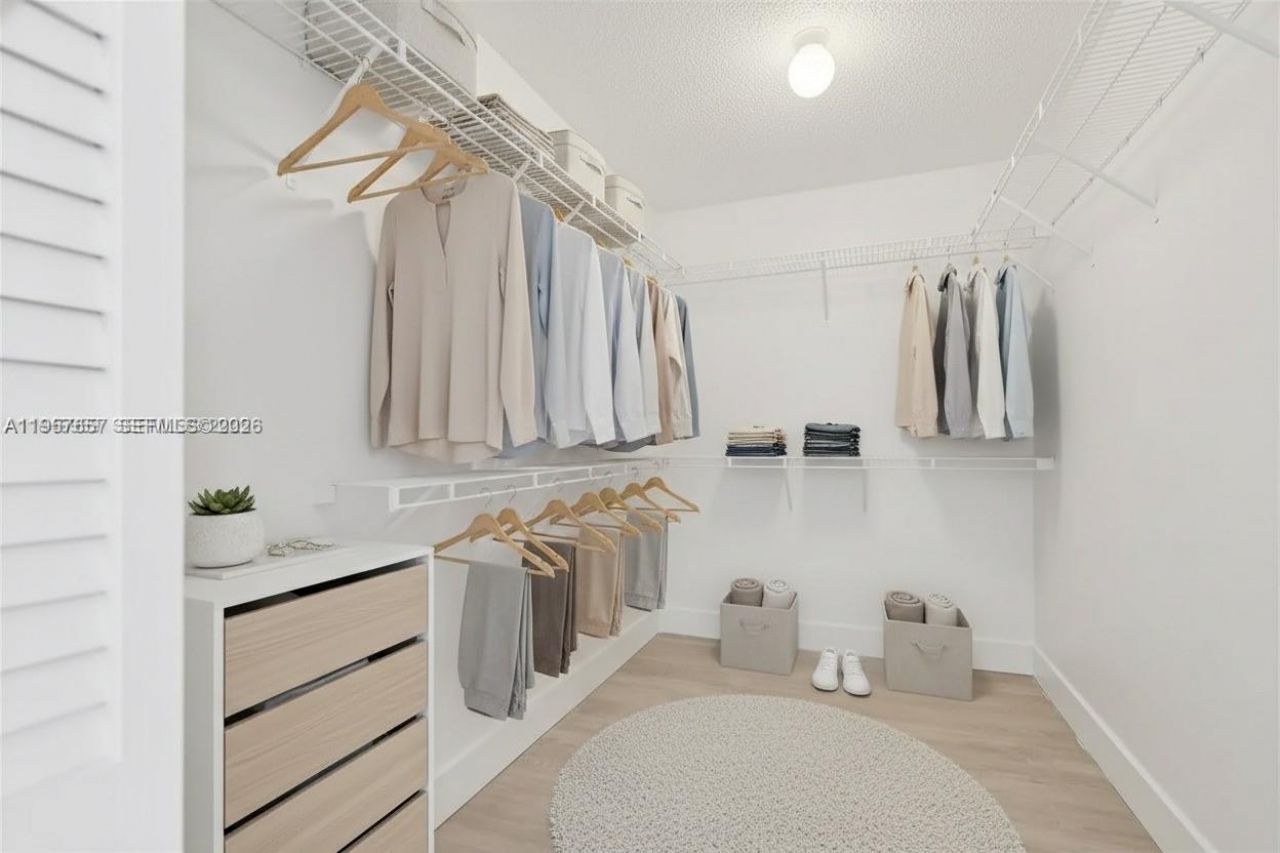 1378 SW 180th Ave, Pembroke Pines, FL 33029 Photo