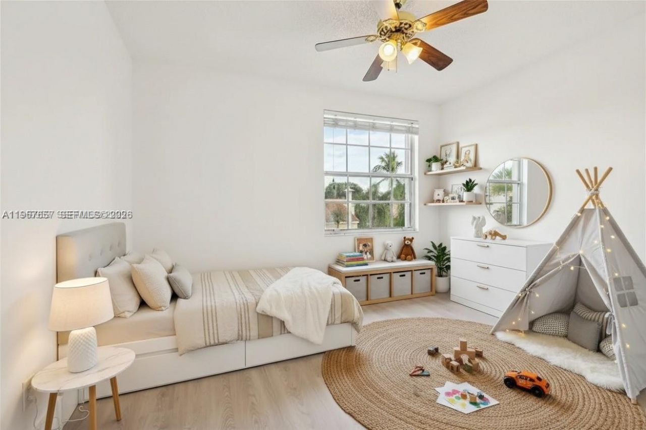 1378 SW 180th Ave, Pembroke Pines, FL 33029 Photo