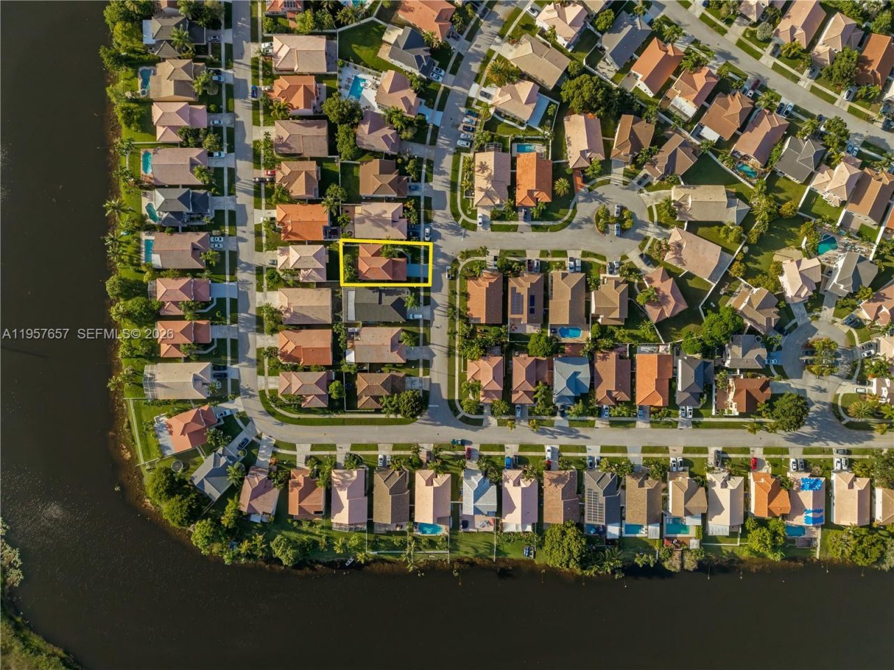 1378 SW 180th Ave, Pembroke Pines, FL 33029 Photo