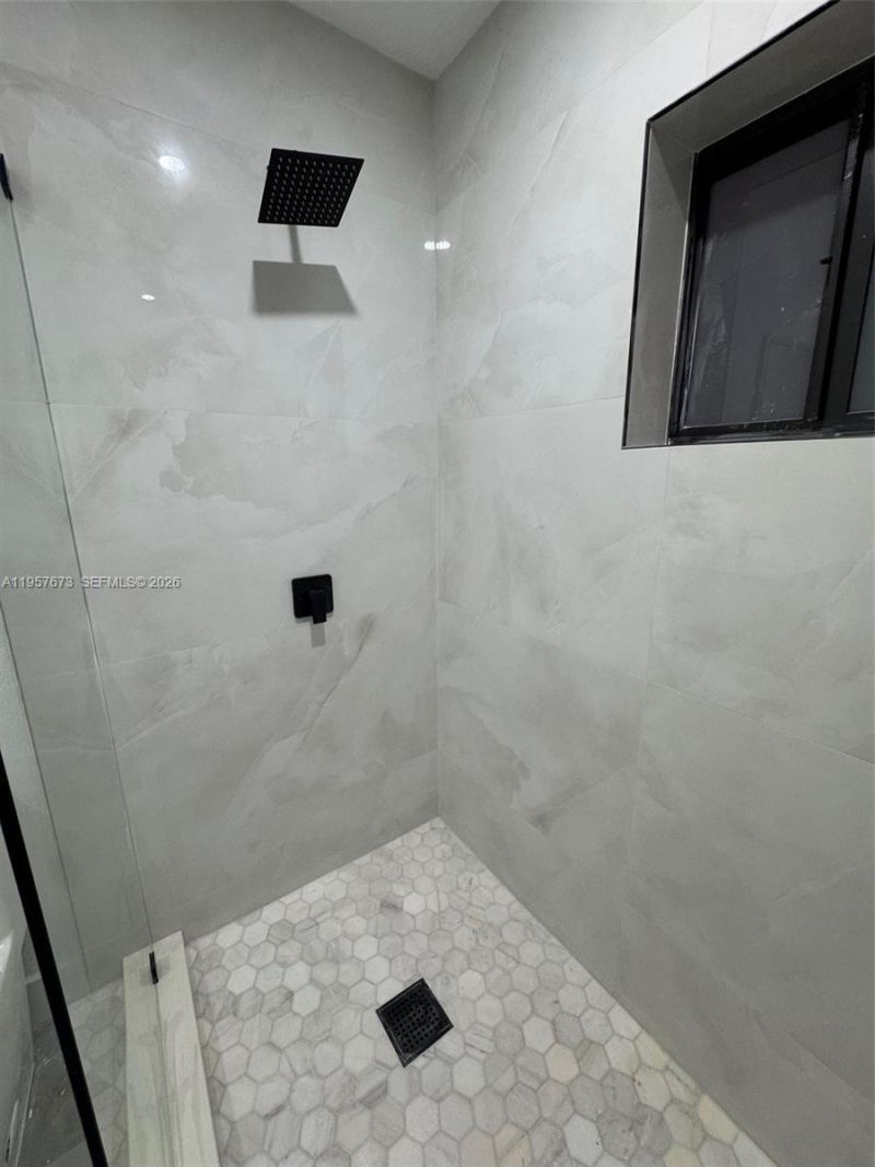 8901 NW 32nd Ave, Miami, FL 33147 Photo