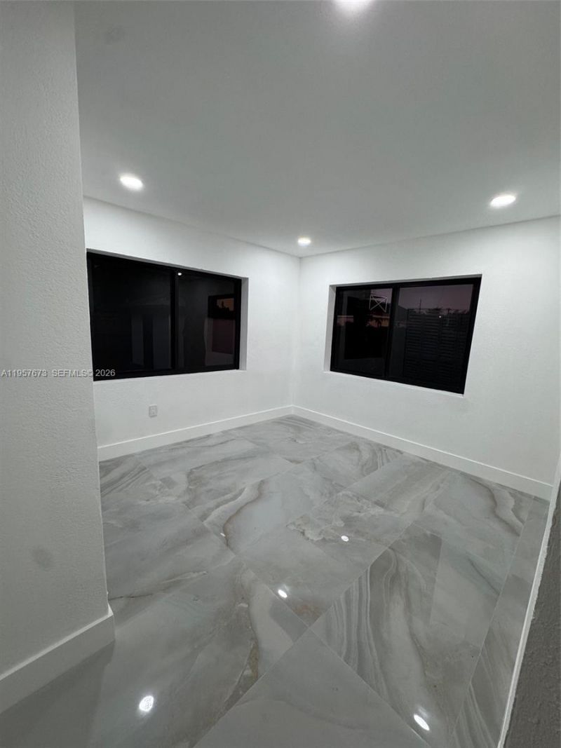 8901 NW 32nd Ave, Miami, FL 33147 Photo