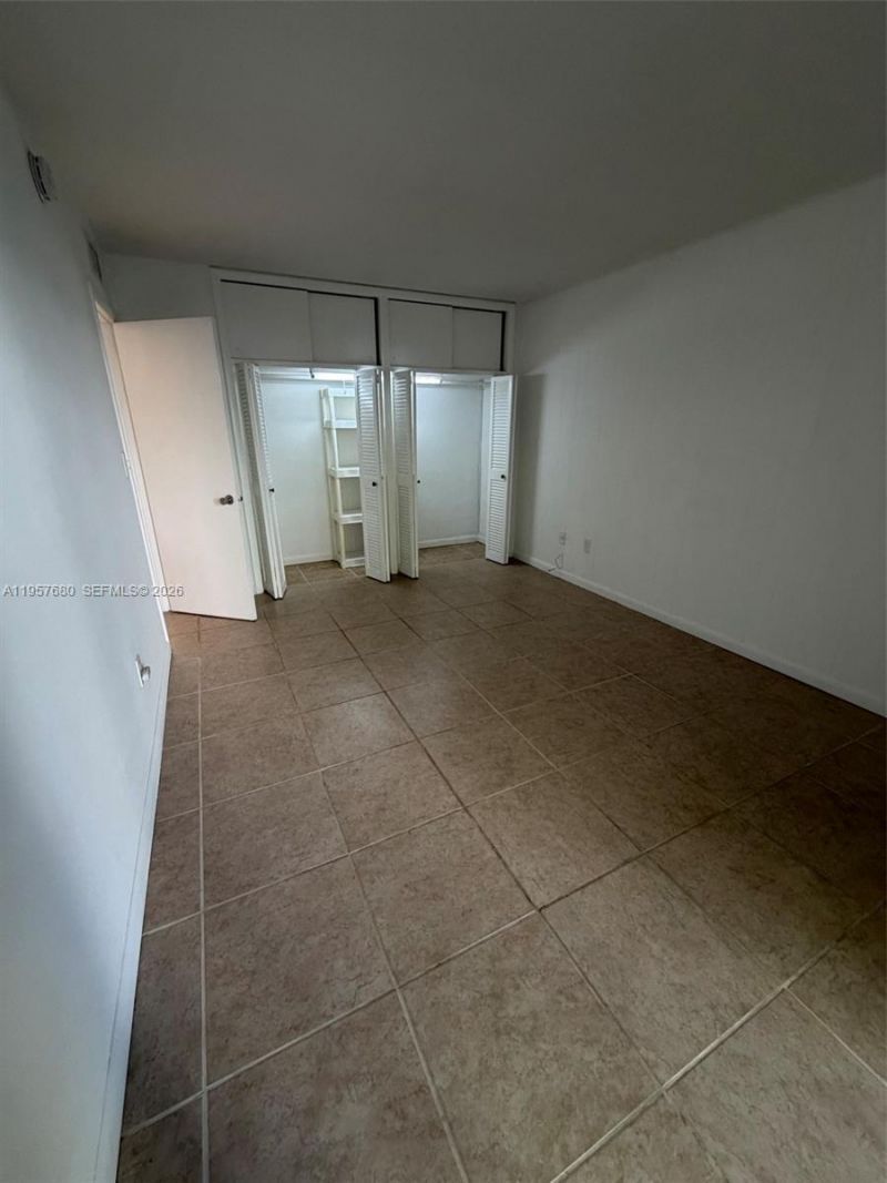 7851 Dunham Blvd , Unit 5, Miami, FL 33138 Photo
