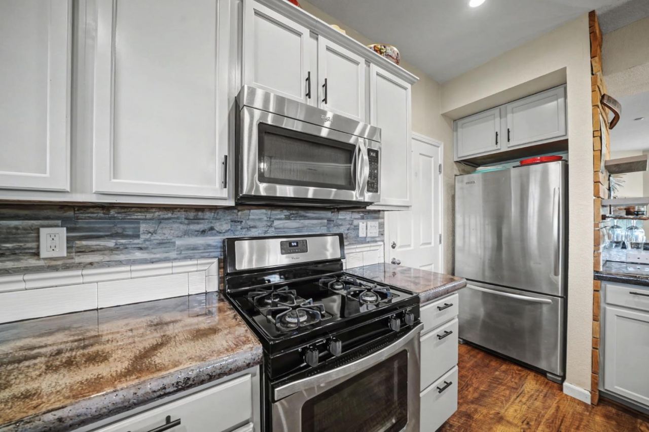 1028 Shakeley Ln, Ione, CA 95640 Photo