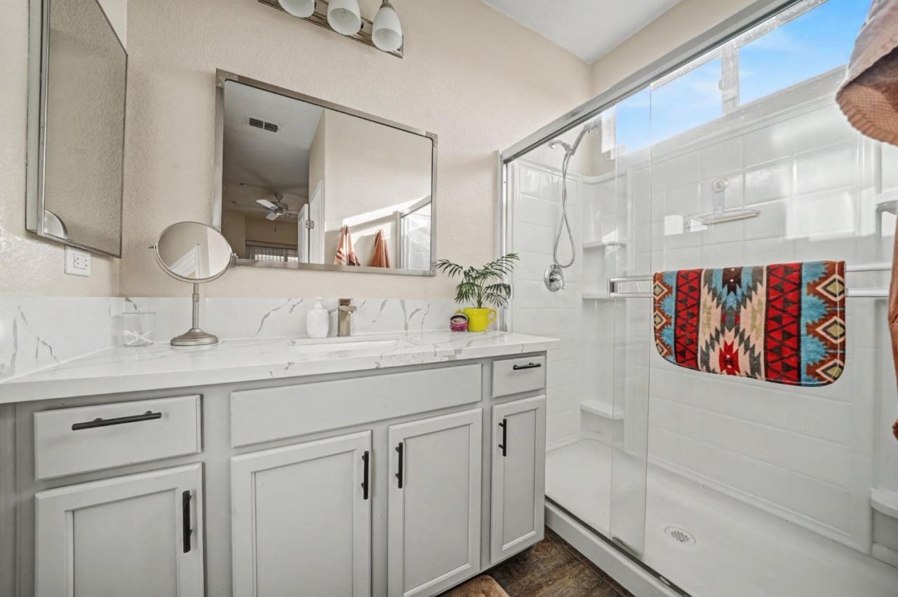 1028 Shakeley Ln, Ione, CA 95640 Photo