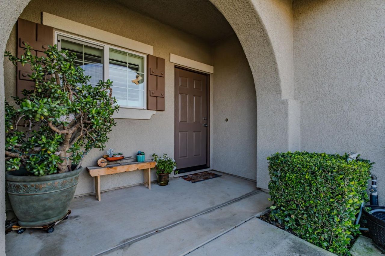 1028 Shakeley Ln, Ione, CA 95640 Photo