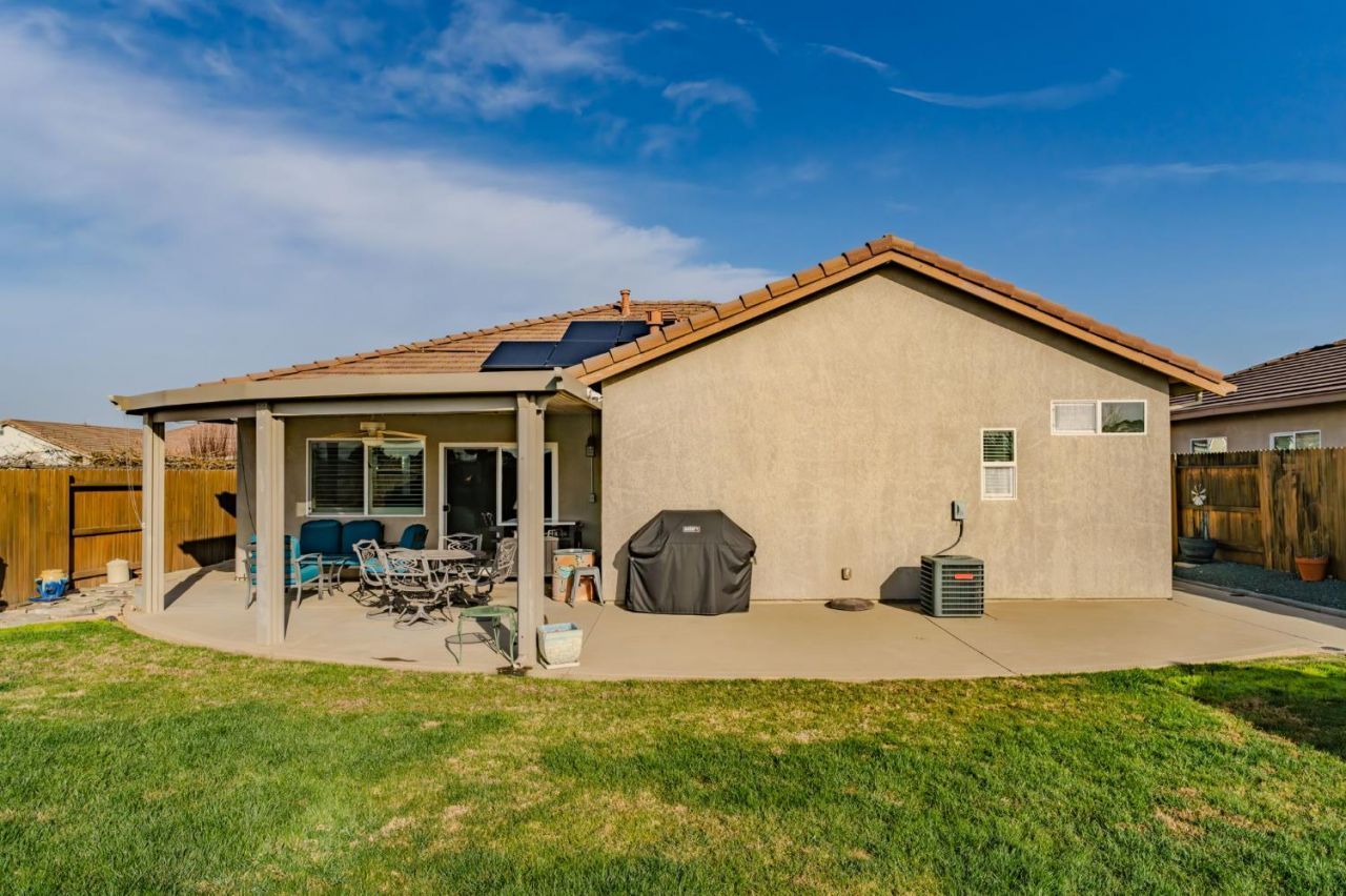 1028 Shakeley Ln, Ione, CA 95640 Photo
