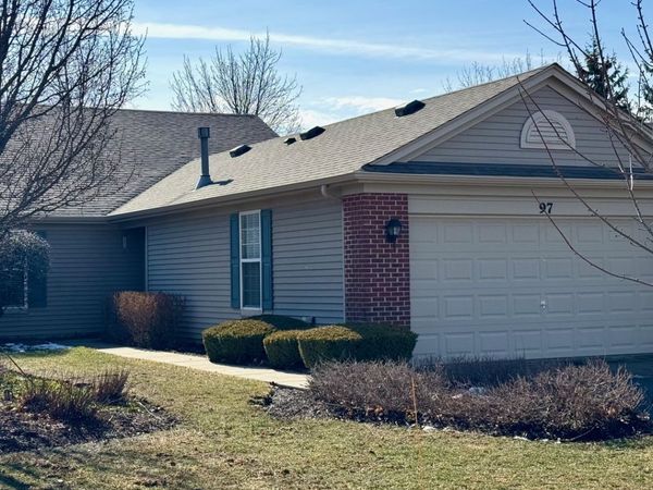 97 W Essington Drive, Round Lake, IL 60073