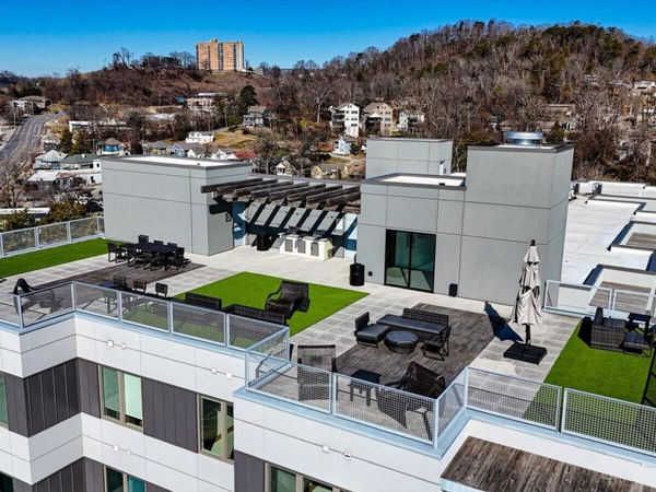 411 Fairpoint Street, Unit 202, Chattanooga, TN 37405