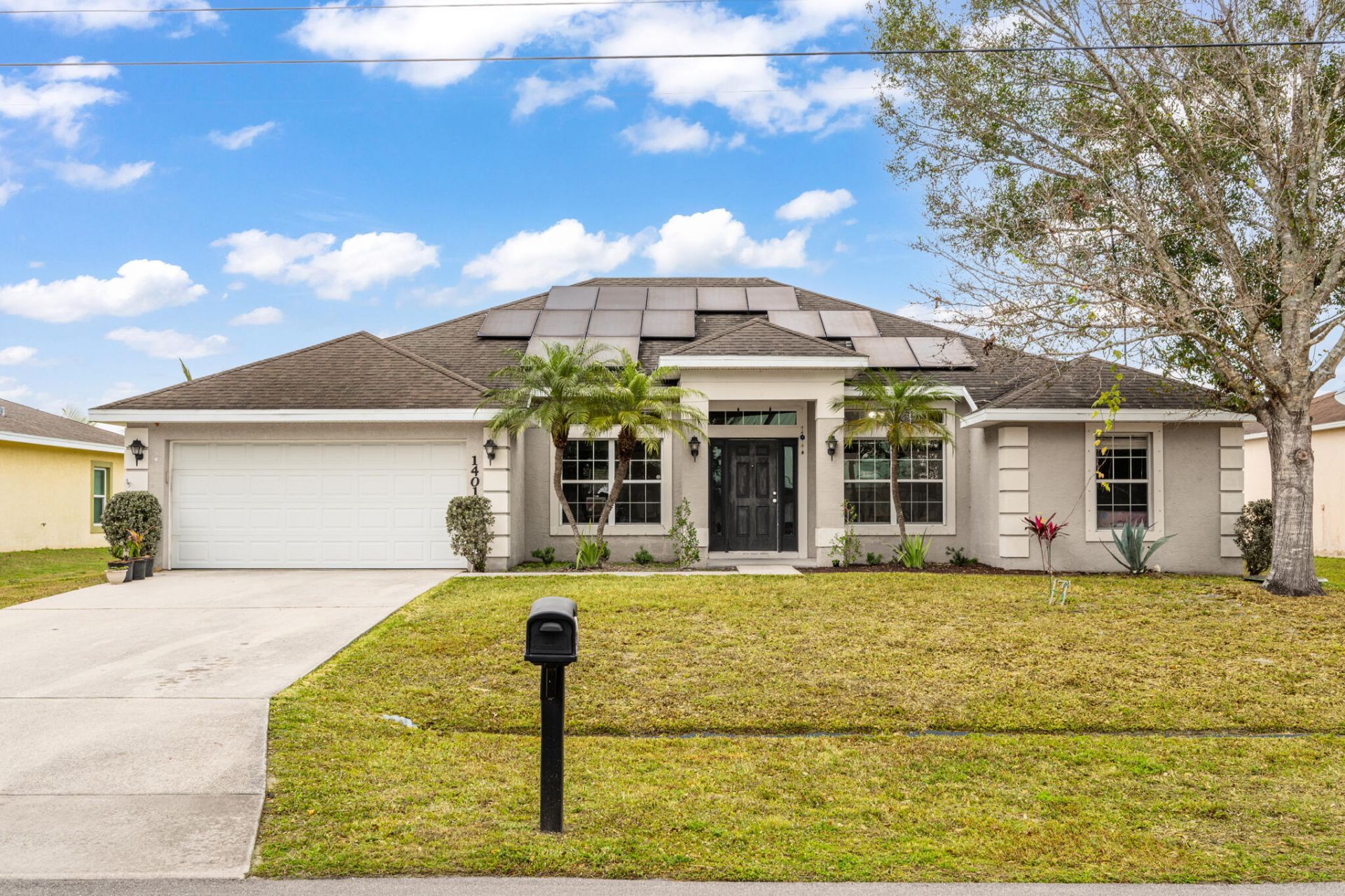 1401 SW Bougainvillea Avenue, Port Saint Lucie, FL 34953 Photo