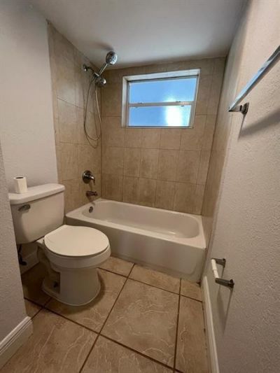 7851 Dunham Boulevard, Unit 4, Miami, FL 33138 Photo