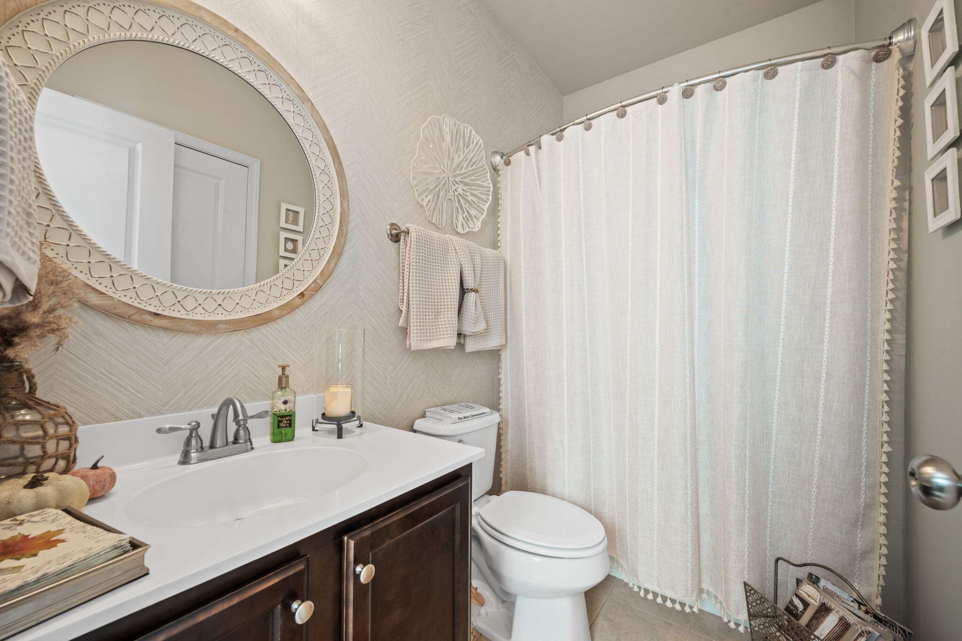 103 Green Grass Road Photo 10