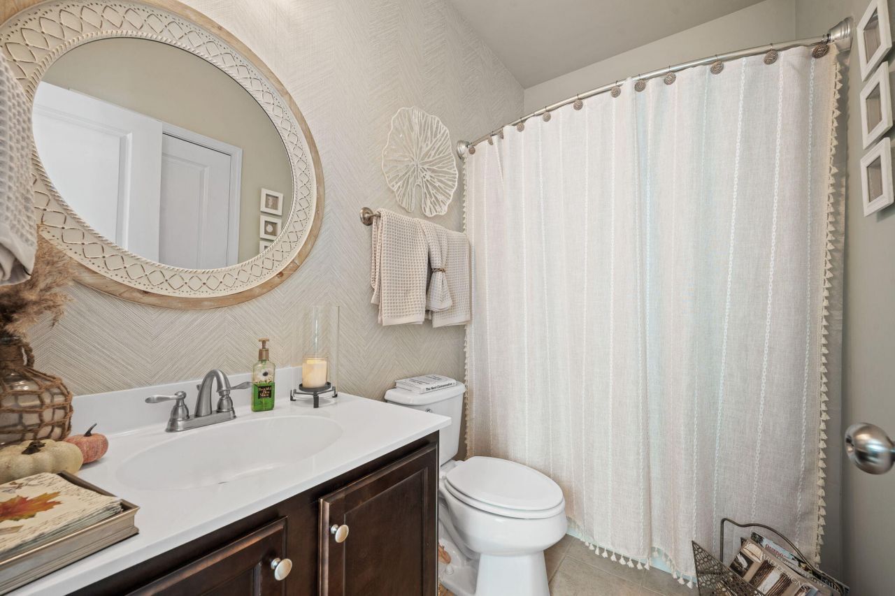 103 Green Grass Road Photo 13