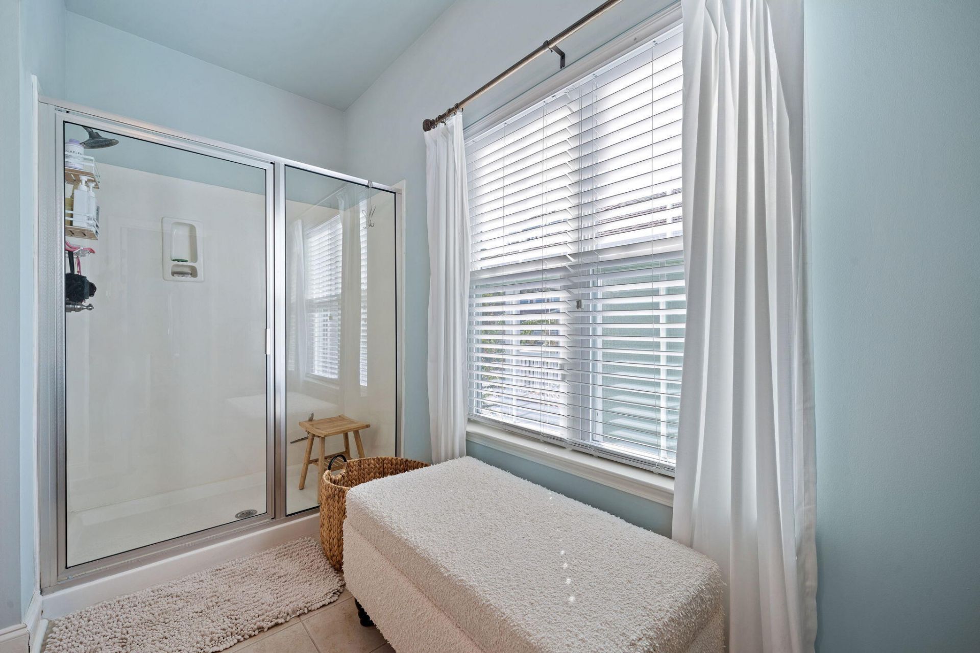 103 Green Grass Road Photo 15