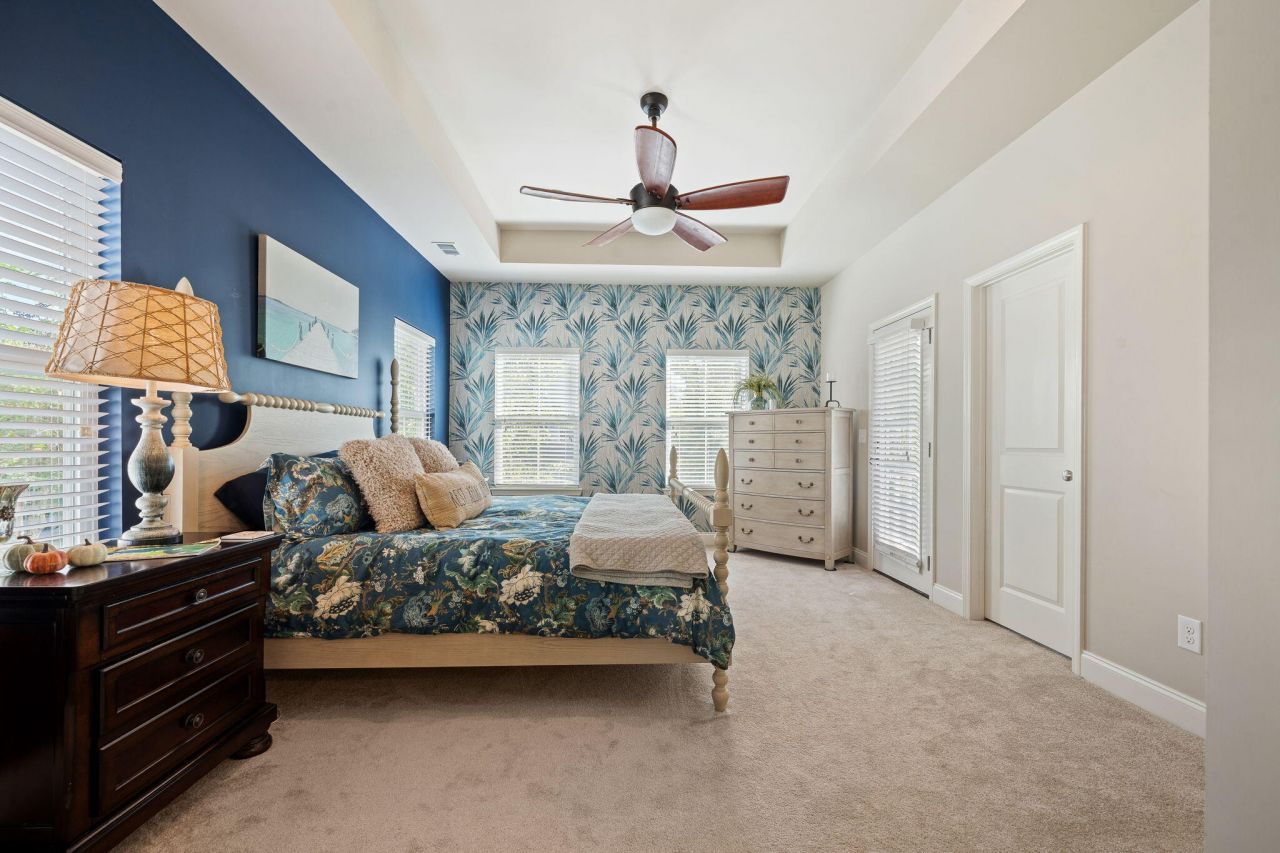 103 Green Grass Road Photo 16