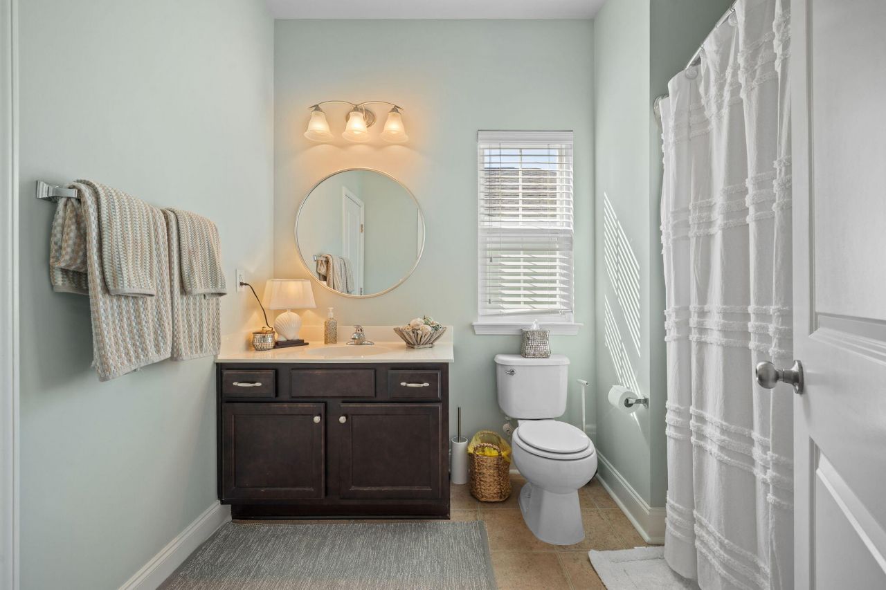 103 Green Grass Road Photo 23