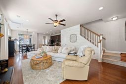 103 Green Grass Road photo 4