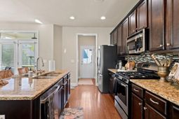 103 Green Grass Road photo 4