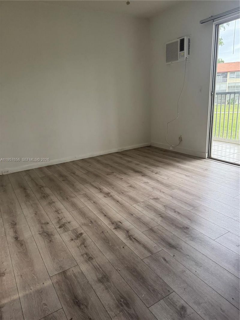 200 SW 132nd Way, Unit 207L, Pembroke Pines, FL 33027 Photo